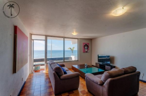 2 BDR Apartment with Ocean View in Avenida del Mar